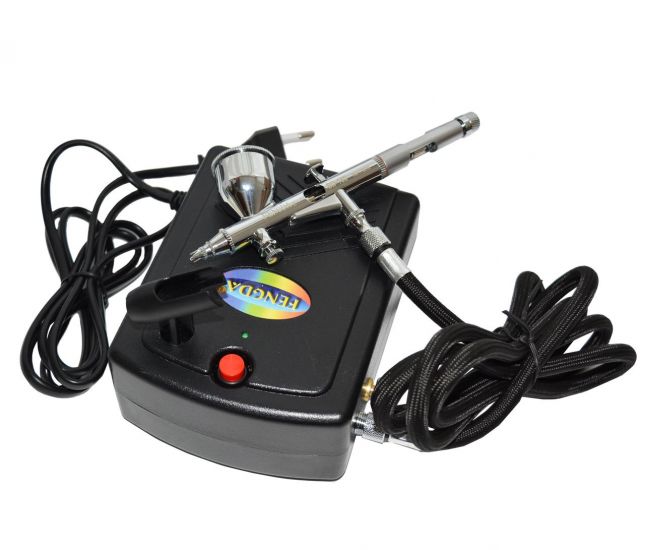 Fengda AS-200B / BD180 Threaded Nozzle 0.2mm Airbrush Double Action Set Fengda AS-200B / BD180 Threaded Nozzle 0.2mm Airbrush Double Action Set